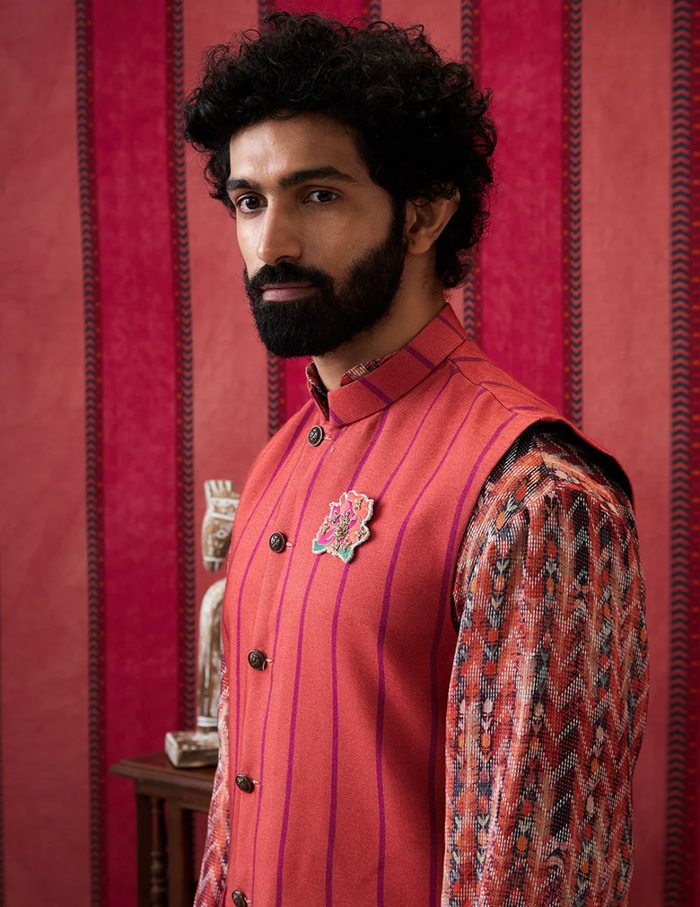 Adah Bundi With Kurta Set