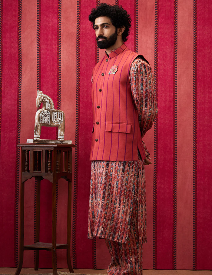 Adah Bundi With Kurta Set