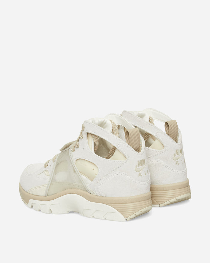 Nike Nike Air Trainer Huarache Sail/Lt Khaki Sneakers Low IB7678-100