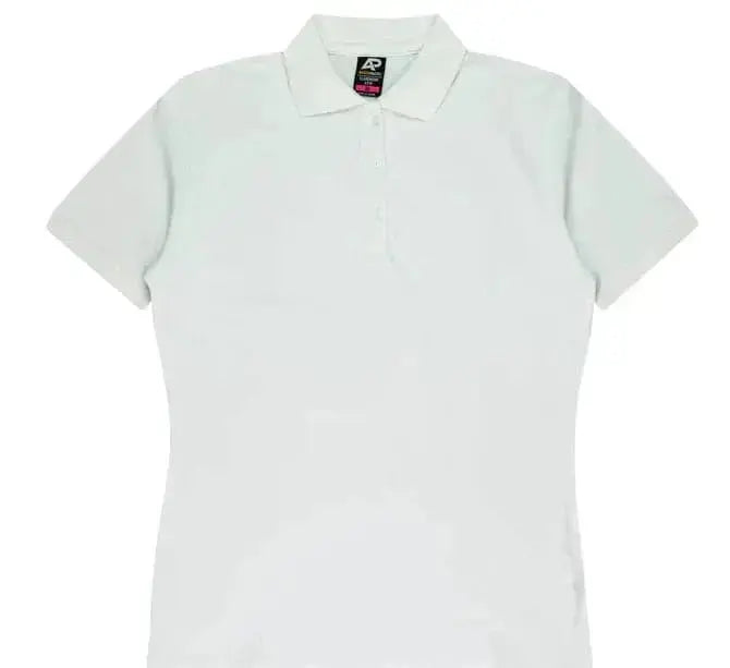 White / 6