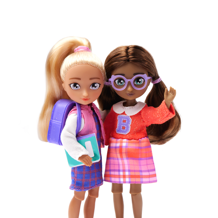Bella & Nicole - Hey Bestie