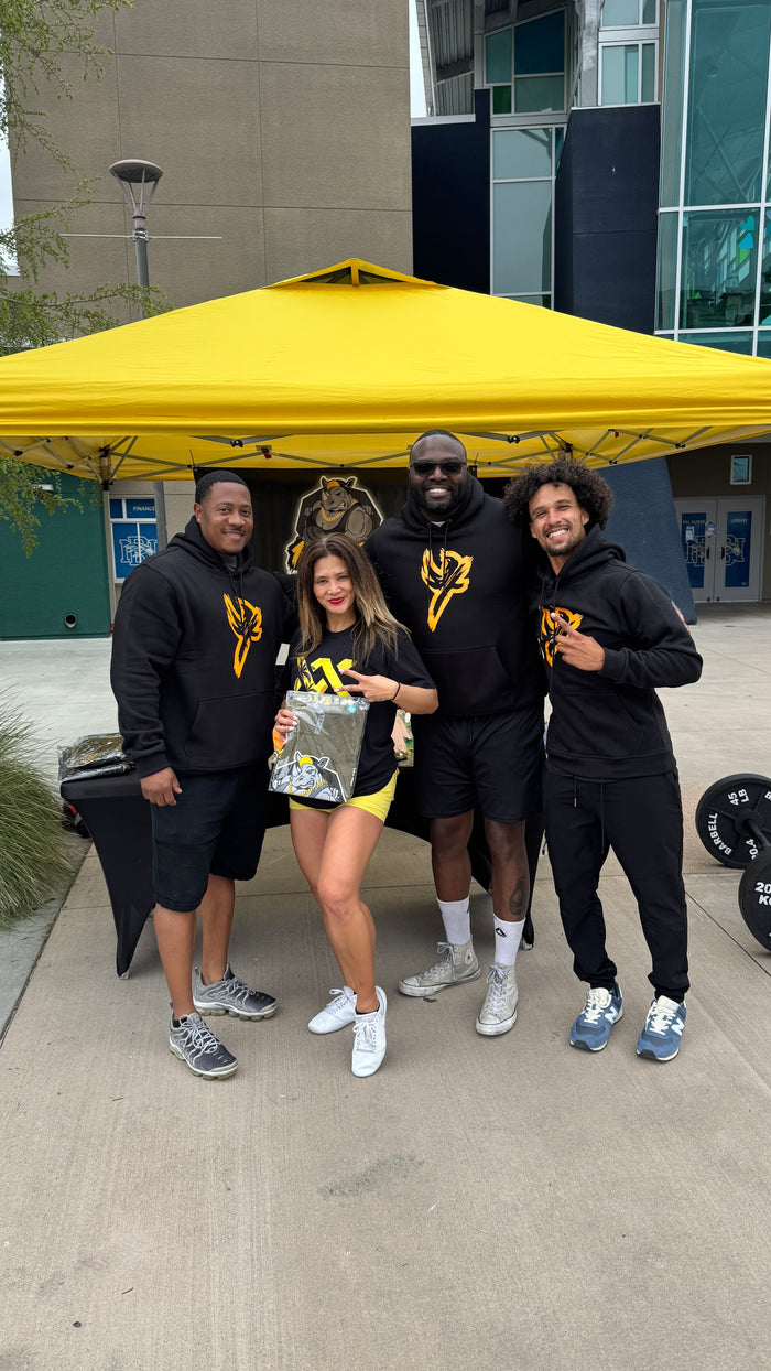 Black Sports One Weight Seven Hoodie