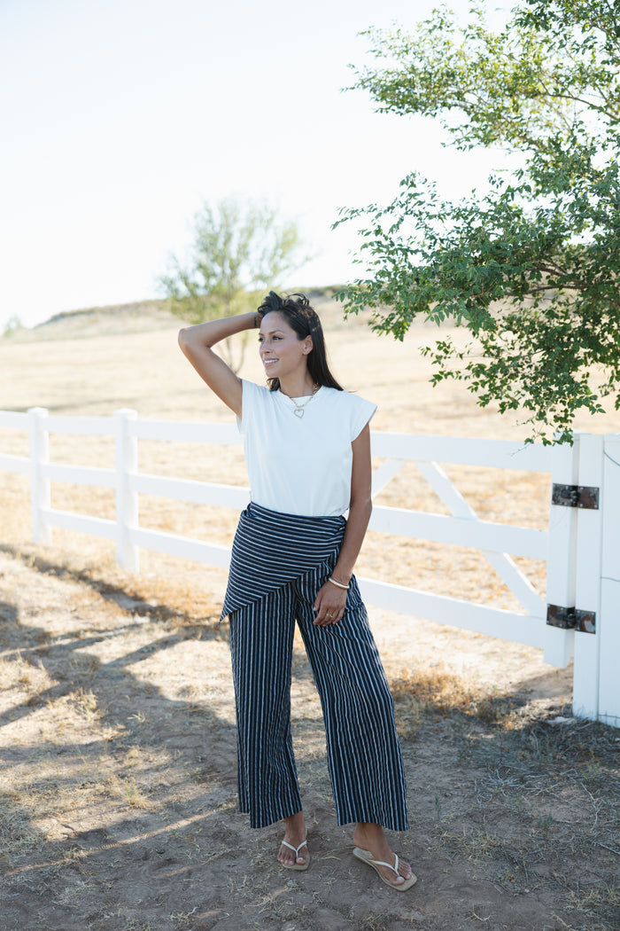 Classic round neck top