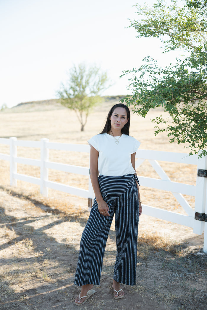 Classic round neck top