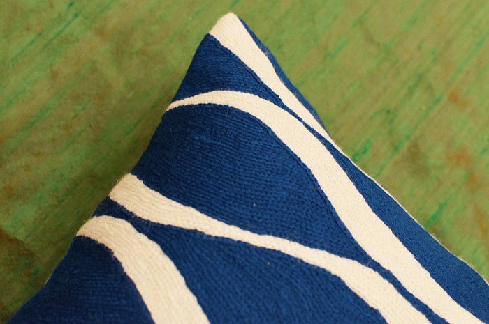 Contemporary Waves Midnight Blue Decorative Pillow Cover Handmade Wool 18" x 18" - KashmirDesigns