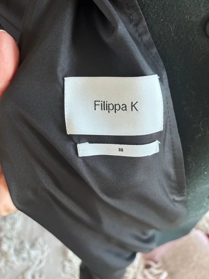 Filippa K-ullkappa