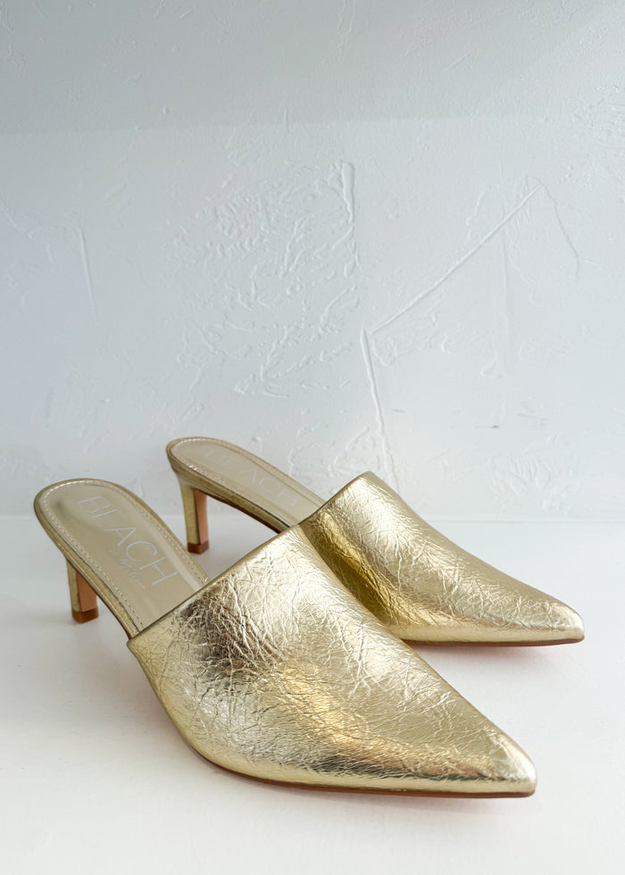 Gold pointed mule