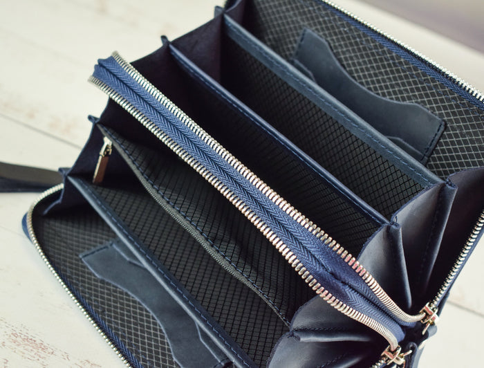 Leather wallet Blue