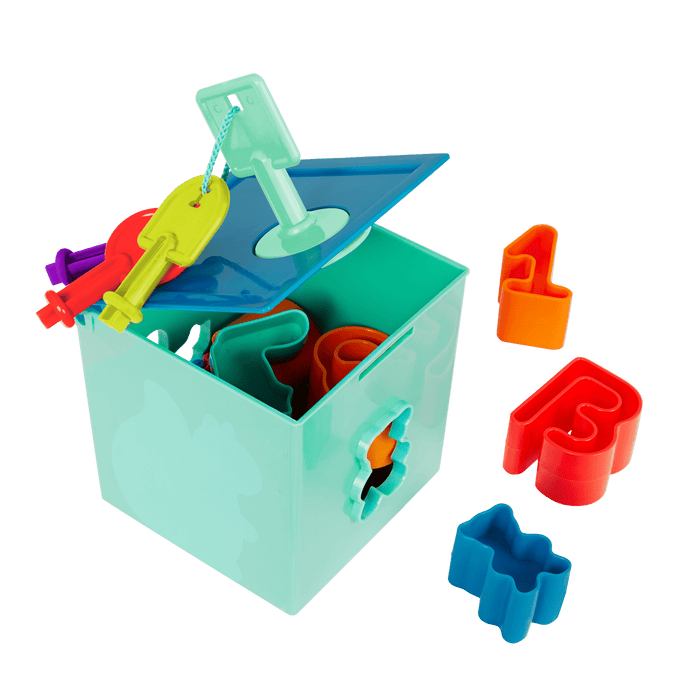 Locking activity cube shape sorter