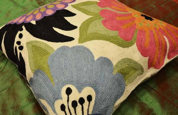 Modern Floral Design Pillow Cover I Hand Embroidered Wool 18x18" - KashmirDesigns