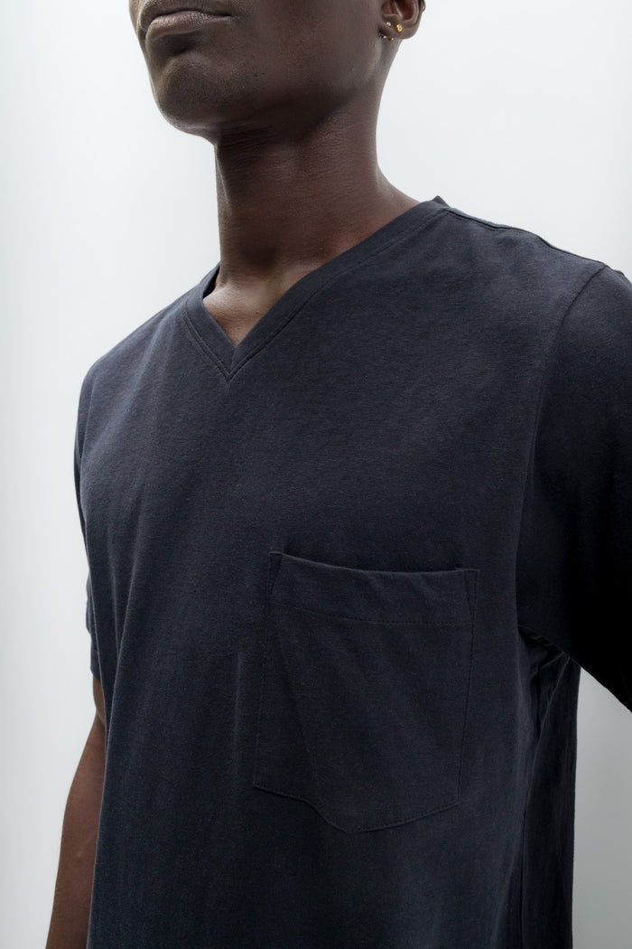 Oliver | Men's Anti-Stain Cotton Linen Blend V-Neck Pocket T-Shirt