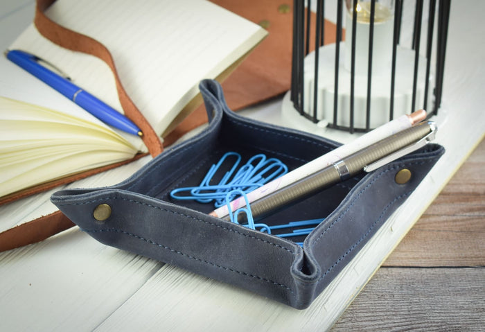 Plate organizer
