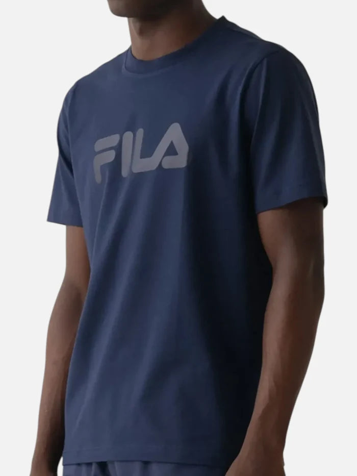 Remera Fila Regular Letter Premium IV Azul Marino