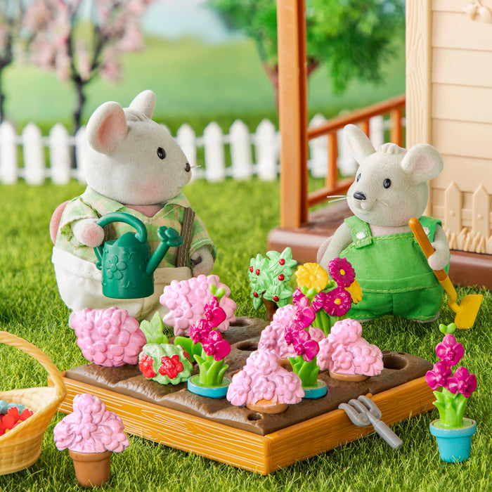 Miniature mouse figurine set with storybook
