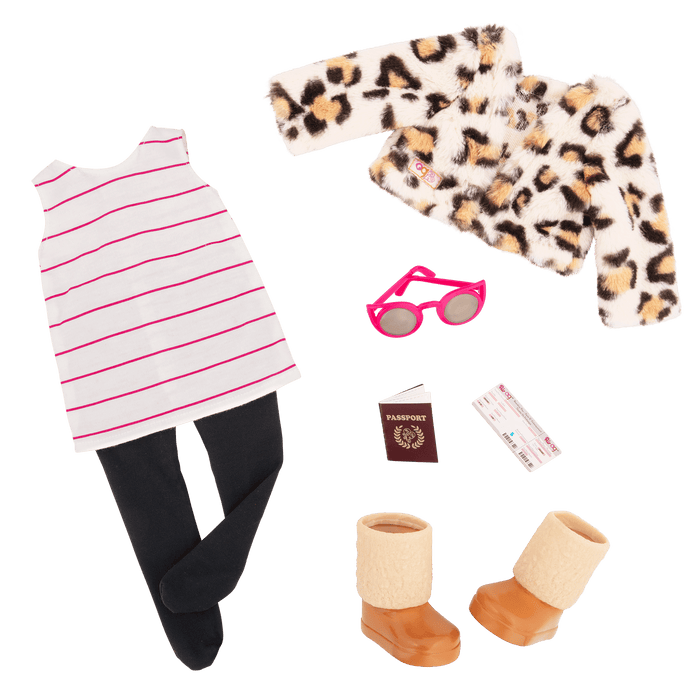 Travel outfit and accessories for 18-inch doll