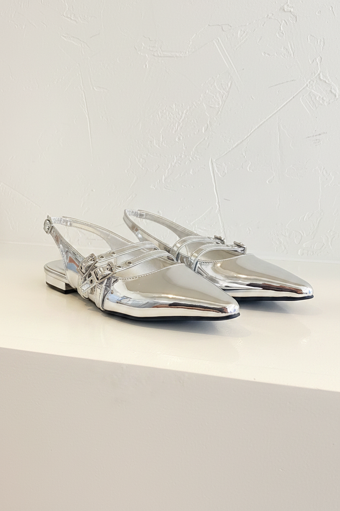 Visor Silver Slingback Flat