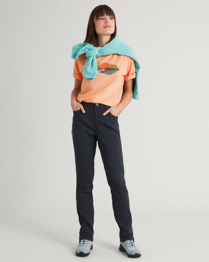 a1710_o4u_flight_womens_pants_v3_b_1743629663000